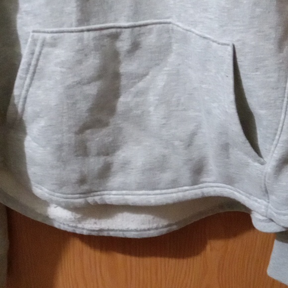 Sweater - Picture 4 of 5